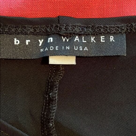 BRYN WALKER black asymmetrical top. Long sleeve. Size medium - Picture 3 of 9